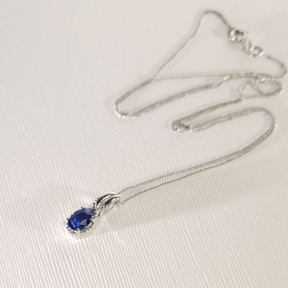 Kyanite Pendant Necklace Sterling Silver Chain - Picture 3 of 9